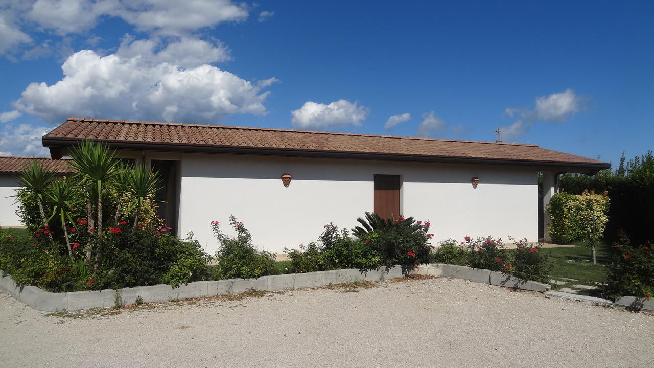 Hôtel Agriturismo Il Grappolo à Lanciano Extérieur photo